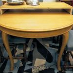157 1345 DINING TABLE